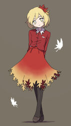  1girl absurdres aki_shizuha arms_behind_back blonde_hair brown_pantyhose brown_shoes closed_mouth full_body gradient_clothes gradient_skirt hair_ornament highres leaf leaf_hair_ornament long_sleeves looking_at_viewer maple_leaf pantyhose red_shirt red_skirt shirt shoes short_hair simple_background skirt solo touhou uzou_(uzooooooooo) yellow_eyes yellow_skirt 