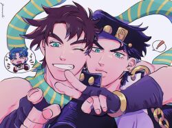  ! 3boys artist_name bangle battle_tendency black_hair black_jacket blue_hair bracelet brown_hair camera chain chibi clammbonym closed_eyes commentary ear_piercing earrings eyelashes fingerless_gloves gloves gold_bangle green_eyes hat highres holding holding_camera jacket jewelry jojo_no_kimyou_na_bouken jonathan_joestar joseph_joestar joseph_joestar_(young) kujo_jotaro looking_at_viewer male_focus multiple_boys one_eye_closed peaked_cap phantom_blood piercing pointing pointing_at_viewer purple_gloves purple_shirt scarf school_uniform shirt short_hair simple_background smile speech_bubble stardust_crusaders stud_earrings teeth untranslatable_commentary upper_body v watermark white_background 