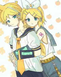 1boy 1girl absurdres bass_clef black_sailor_collar black_shorts blonde_hair blue_eyes bob_cut commentary_request detached_sleeves grey_shorts highres kagamine_len kagamine_rin korean_commentary messy_hair necktie saeamnsa sailor_collar shorts vocaloid yellow_necktie 