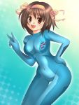  1girl aikawa_mio bodysuit brown_eyes brown_hair cosplay crossover hair_ribbon hairband hand_on_hip hips metroid navel open_mouth ribbon samus_aran samus_aran_(cosplay) short_hair skin_tight smile solo suzumiya_haruhi suzumiya_haruhi_no_yuuutsu teeth thigh_gap thighs v zero_suit 