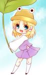  blue_eyes chibi hair_tubes hat kneehighs leaf minigirl moriya_suwako oversized_object skirt touhou usakiti_rescape 