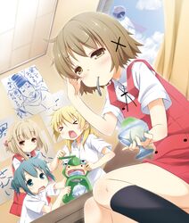  &gt;_&lt; blonde_hair blue_eyes blue_hair blush brain_freeze brown_hair hidamari_sketch holding ice miyako mouth_hold multiple_girls nazuna nori open_mouth resized school_uniform shaved_ice spoon ume-sensei yume_no_owari yuno 