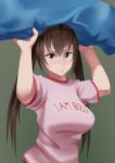  :3 adult breasts brown_eyes brown_hair chestnut_mouth clothes_writing highres i_am_boss large_breasts long_hair maydrawfag minami-ke minami_kana pillow solo t-shirt twintails 