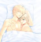  ahoge akatsuki3 bed blonde_hair blush fate/extra fate/prototype fate_(series) gawain_(fate/extra) green_eyes hair_over_one_eye male multiple_boys saber_(fate/prototype) short_hair sleeping yaoi 