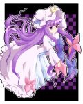  bow capelet coo crescent hair_bow hat highres long_hair long_sleeves patchouli_knowledge purple_eyes purple_hair solo touhou very_long_hair violet_eyes wide_sleeves 
