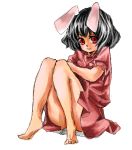  animal_ears bare_legs barefoot black_hair bunny_ears inaba_tewi kionaisiteru knees_together_feet_apart lowres rabbit_ears red_eyes sitting smile solo touhou 