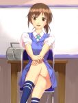  brown_eyes brown_hair chair crossed_legs hands_on_knee legs_crossed long_hair nueco open_mouth pleated_skirt ponytail sakai_wakana school_uniform sitting skirt socks solo stereo table tari_tari white_board whiteboard 