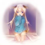  animal_ears blush eila_ilmatar_juutilainen hoodie kneeling long_hair on_bed pillow purple_eyes silver_hair solo strike_witches thigh-highs thighhighs violet_eyes yamori_(stom) 