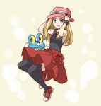  1girl bare_shoulders black_legwear blonde_hair blue_eyes blush boots breasts froakie full_body glasses_on_head goggles hat highres jewelry long_hair open_mouth pas_(paxiti) pokemon pokemon_(creature) pokemon_(game) pokemon_xy serena_(pokemon) sitting skirt small_breasts smile sneakers solo thigh-highs thighhighs wristband yellow_background zettai_ryouiki 